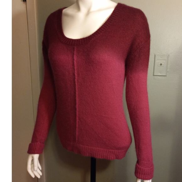 Olivia Sky Ombre Burgundy Angora Blend Sweater Women XS Soft Fuzzy Cashmere Feel - Picture 3 of 10
